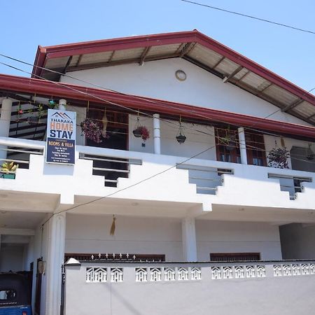 Tharaka Homestay Weligama Esterno foto